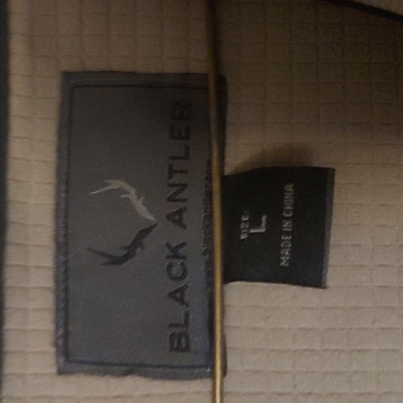 BLACK ANTLER woman's hoodie. Perfect condition. Size L. - Picture 2 of 5